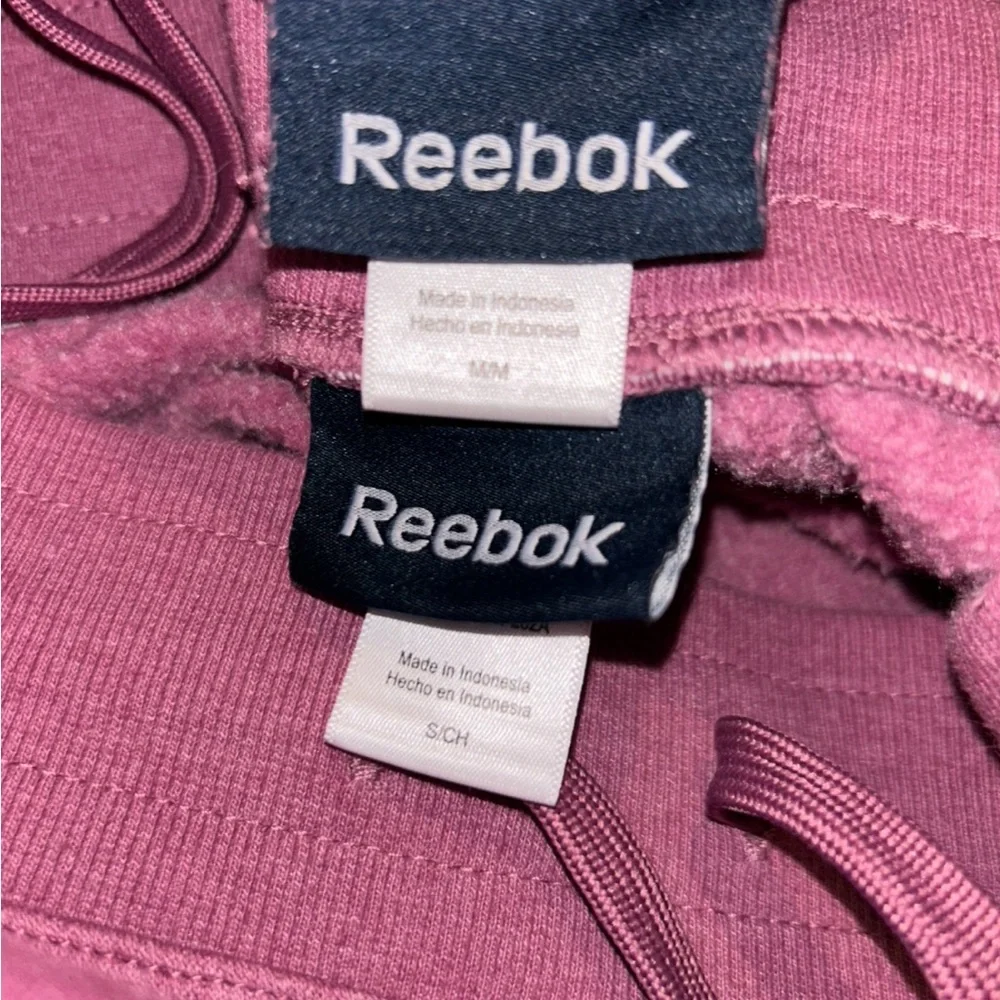 Reebok Purple Hoodie and Sweatpants Set - Picture 2 of 2